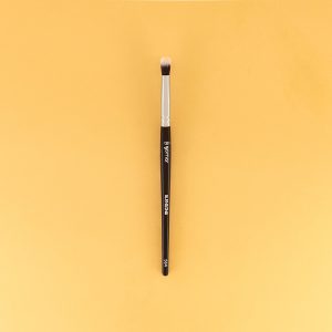 S64 short blending brush