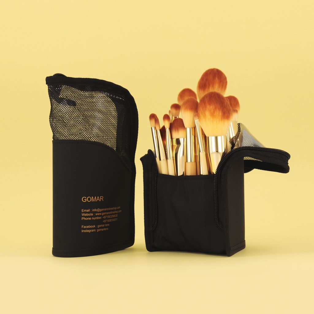 All-in bag – contains 18 of the best makeup brushes of the gomar bamboo makeup brush collection