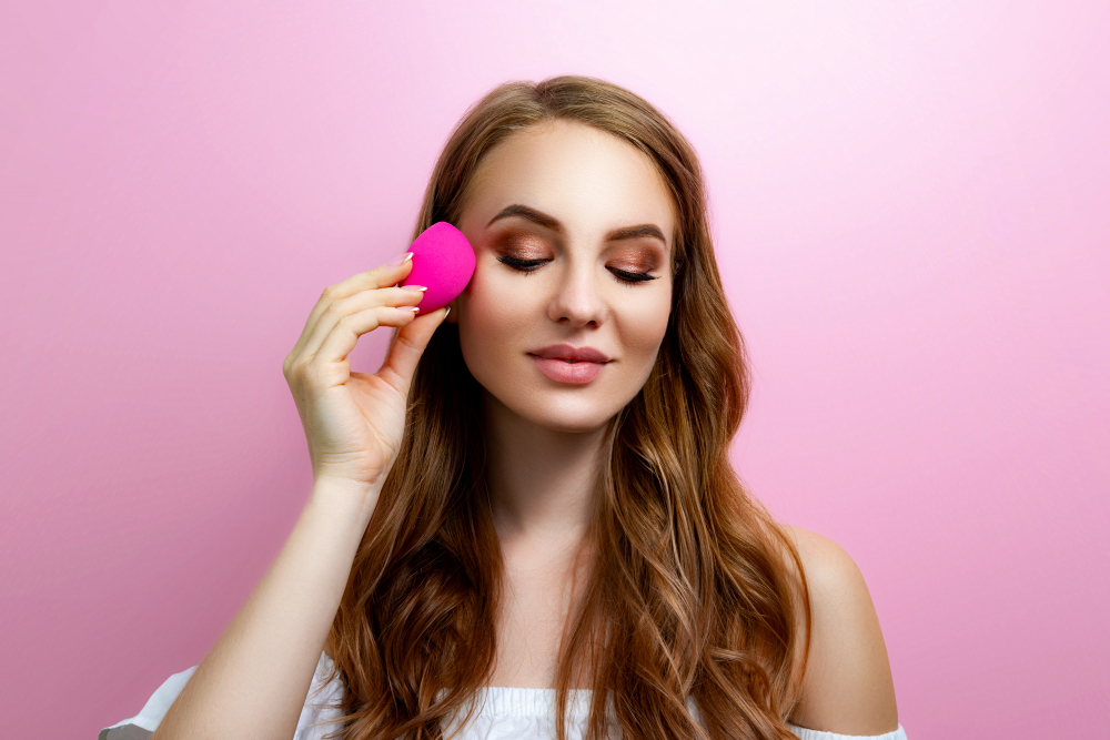 The Ultimate Guide to Using a Premium Beauty Sponge: Tips and Techniques for Flawless Makeup Application