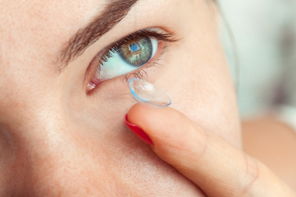 Tips for First-Time Contact Lens Wearers: What to Expect