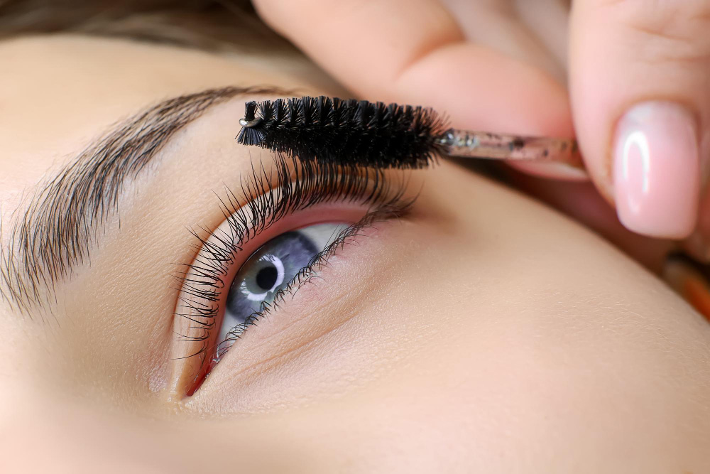 The Benefits of Using Magnetic False Eyelashes: Convenience and Reusability