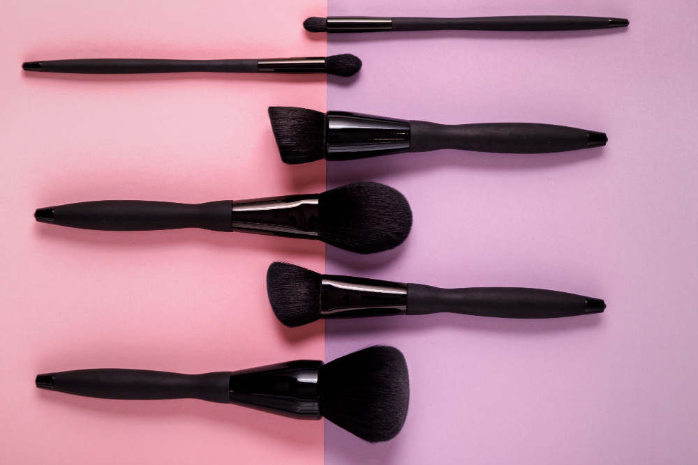 The Evolution of Makeup Brushes: From Ancient Times to Modern Innovations