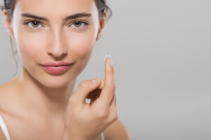 العدسات اللاصقة للاستجماتيزم: فهم خياراتك