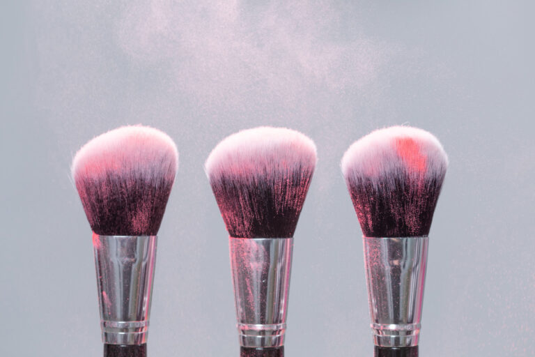 The Art of Precision: Using Detail Brushes for Intricate Makeup Looks