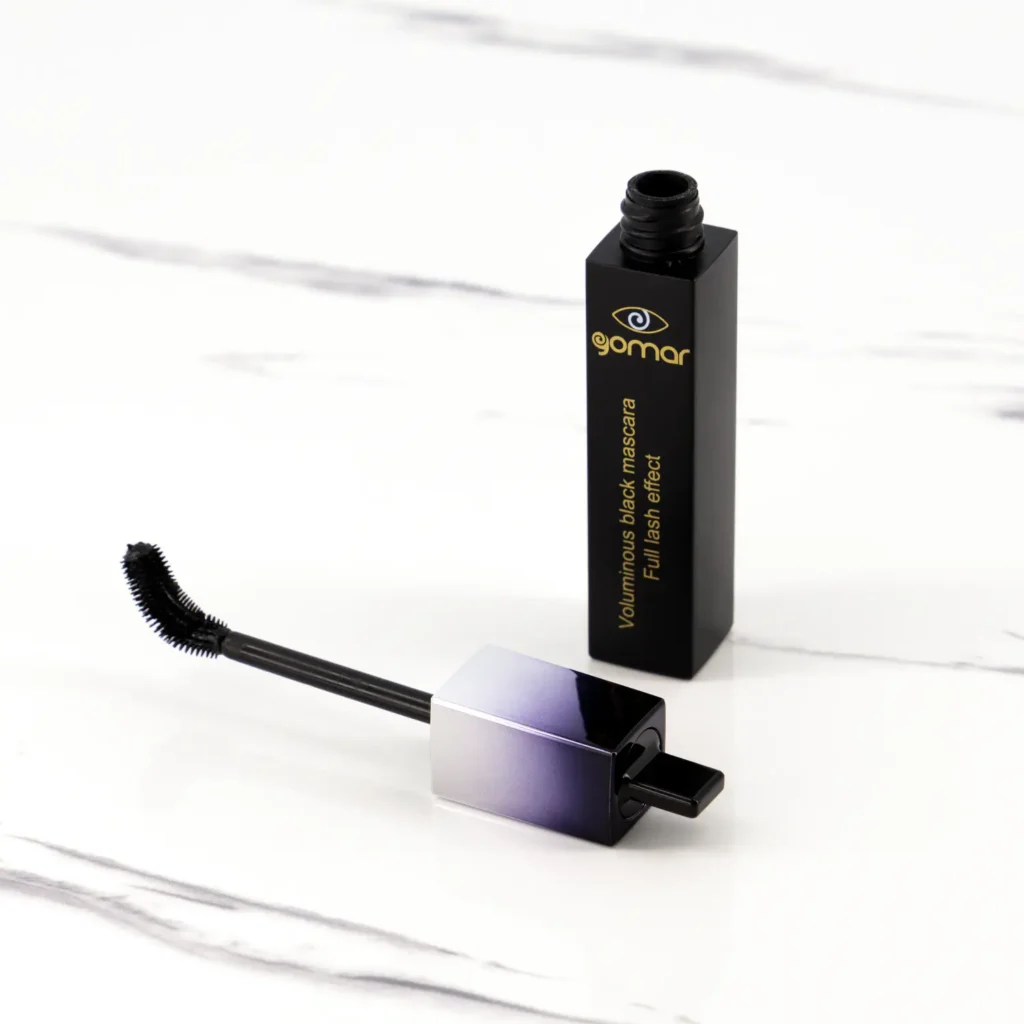 Luminous mascara