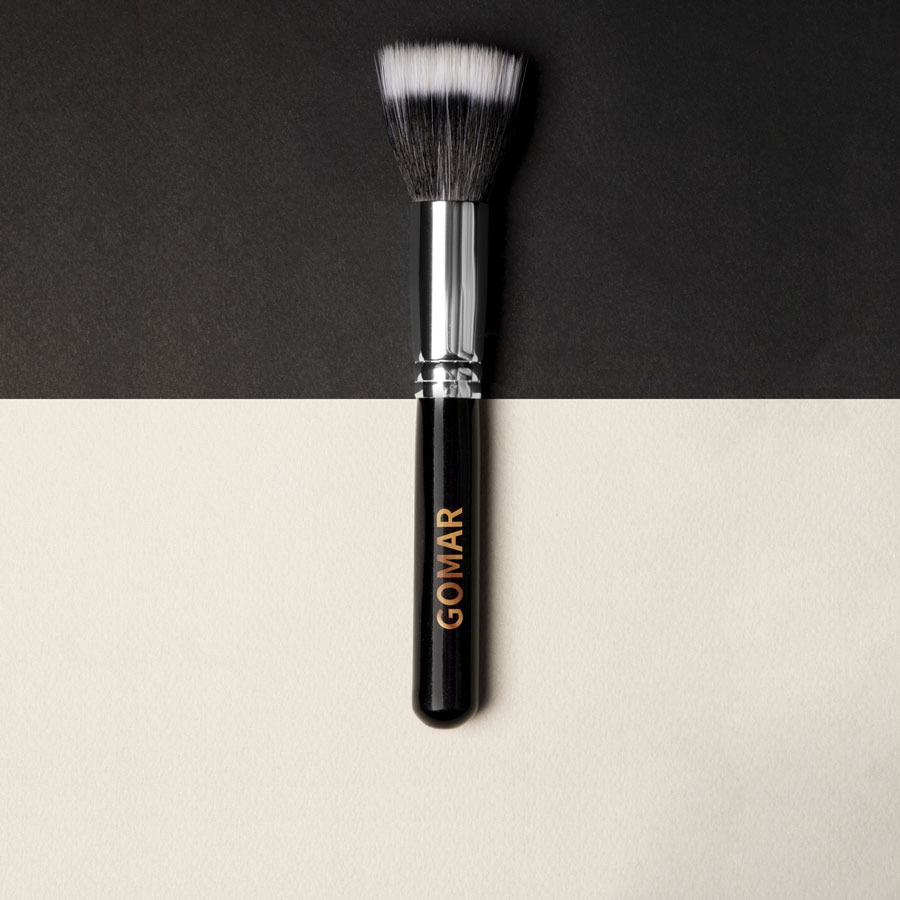 Foundation buffer brush