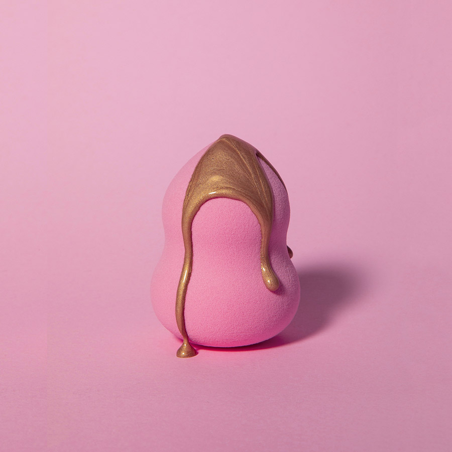 Pink Makeup Sponge - Foundation Blender