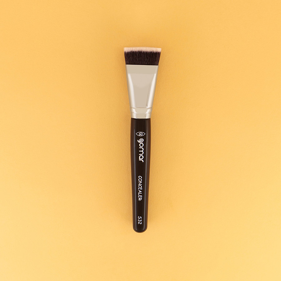 S32 Concealer / Foundation / Contour