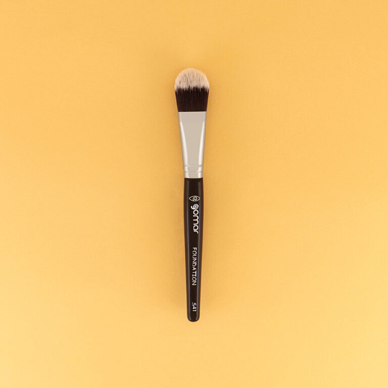 S41 flat foundation brush