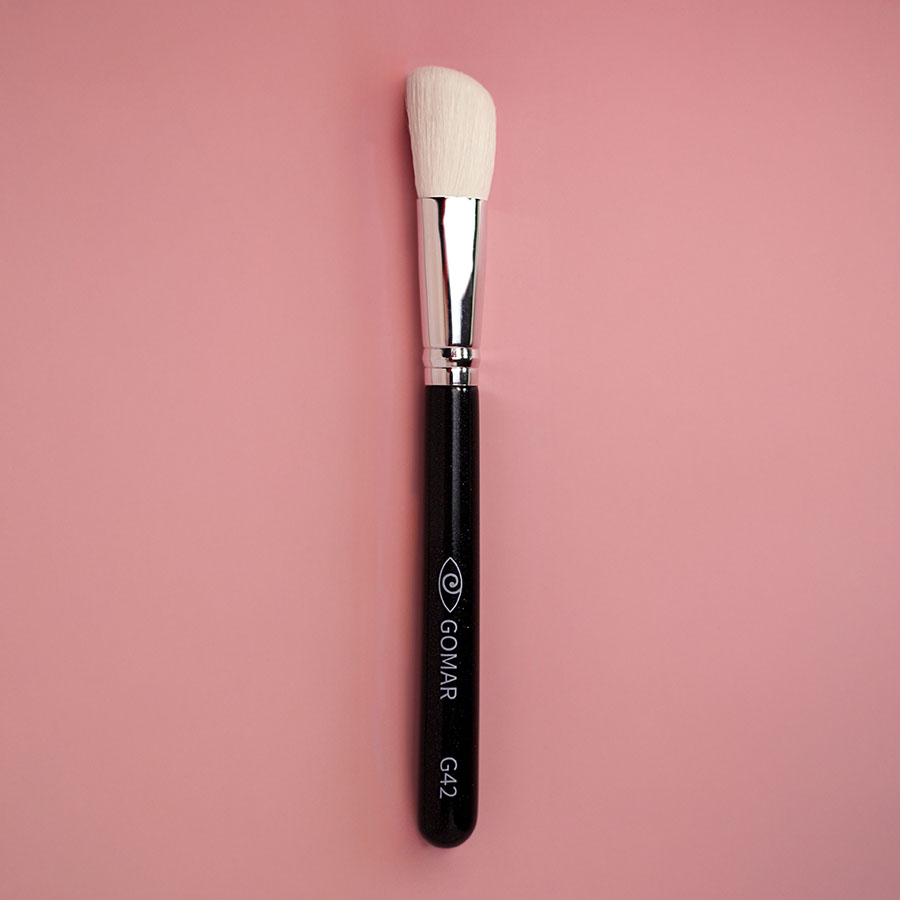 GOMAR G42 Angled Blush Brush